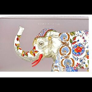 Tori Burch wallet